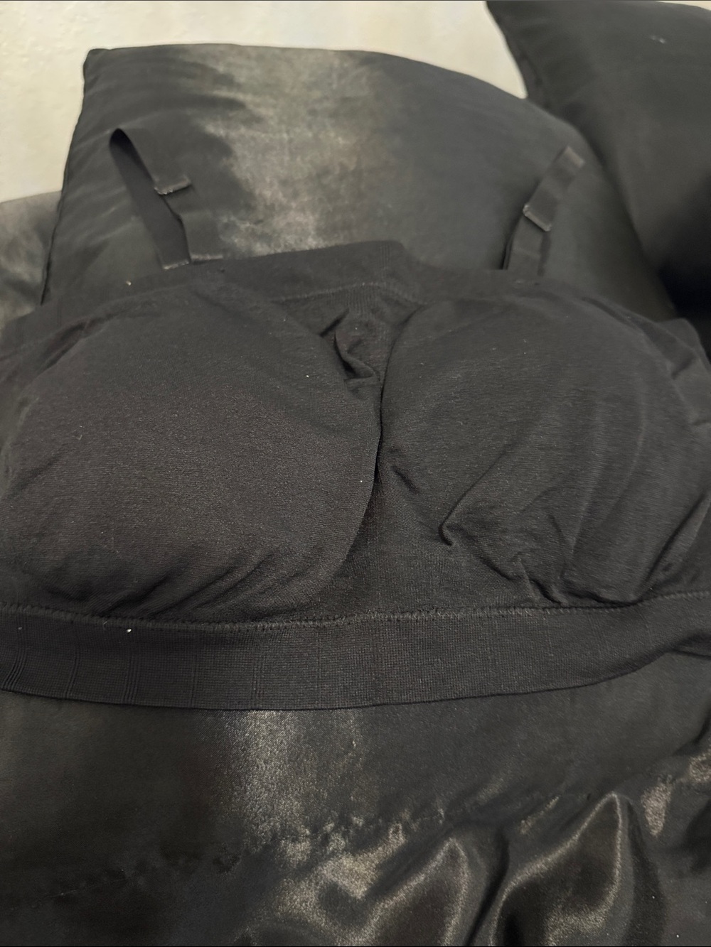 Women's Black Seamless Bralette - Unbranded
